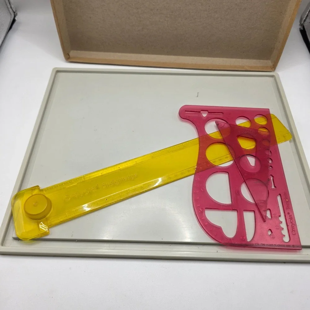 Crayola Designer Kit Vehicles Kids Yellow Vintage 1989 Drafting‎ Set Retro Toy